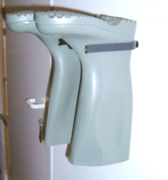 Aufhänger für Wathosen und Stiefel